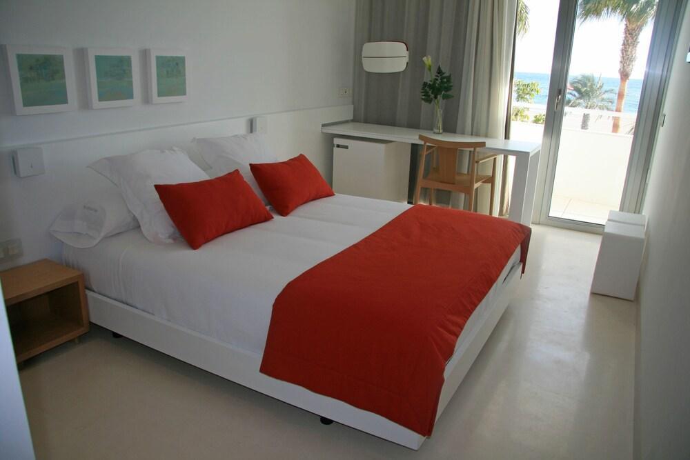 Hotel Las Palmas 카로보네라스 외부 사진
